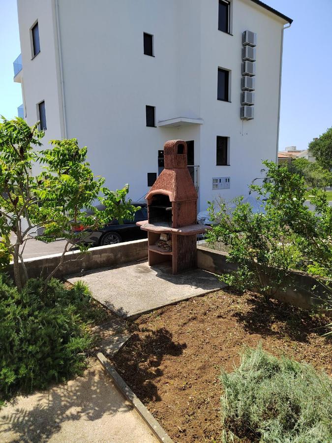 Apartman Karmen Apartment Srima Exterior foto